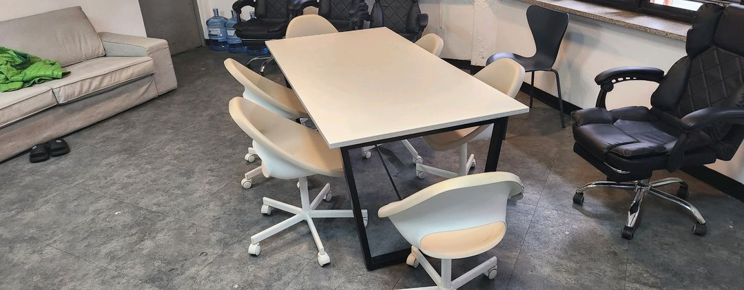 모던한 디자인 식탁 테이블 + 이케아의자 6개 이미지