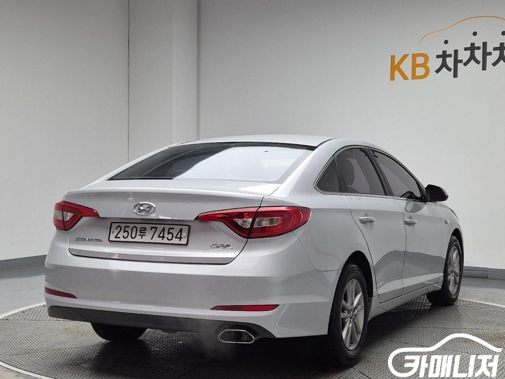 [현대]LF 쏘나타 2.0 스타일 (5인승) 이미지