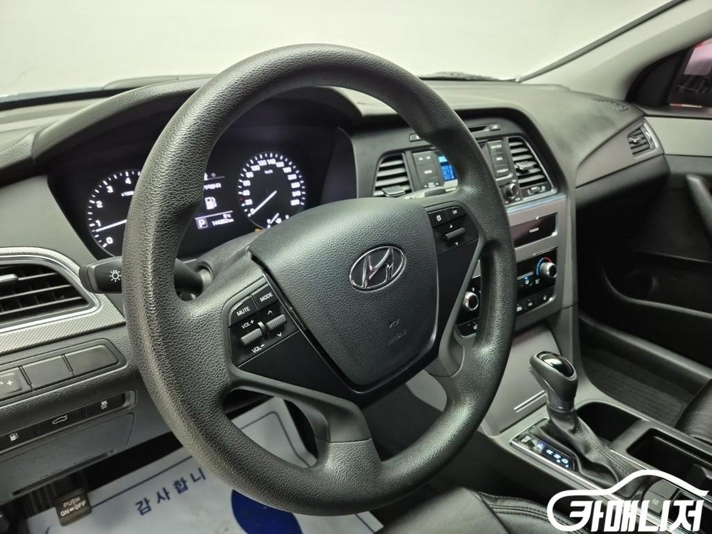 [현대]LF 쏘나타 2.0 스타일 (5인승) 이미지