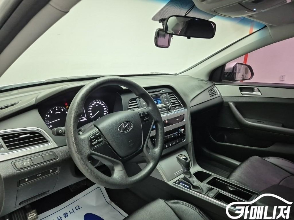 [현대]LF 쏘나타 2.0 스타일 (5인승) 이미지