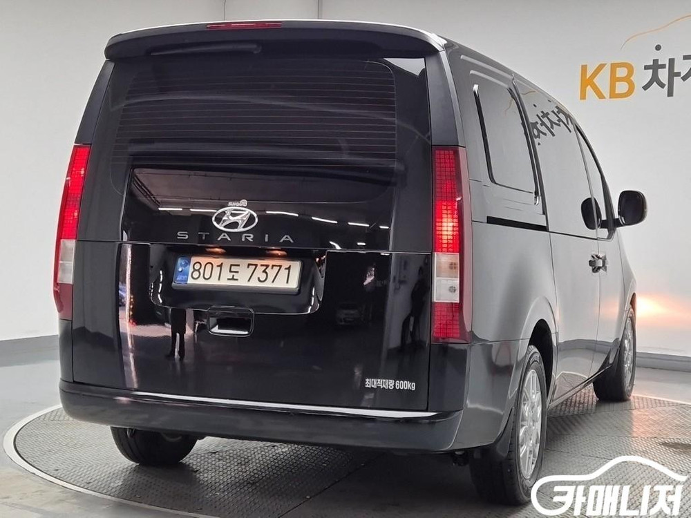 [현대]스타리아 2WD 디젤 카고 모던 5인승 (5인승) 이미지
