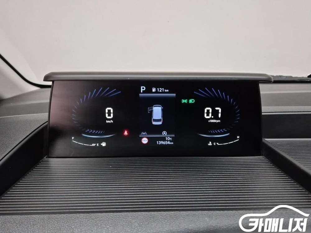 [현대]스타리아 2WD 디젤 카고 모던 5인승 (5인승) 이미지