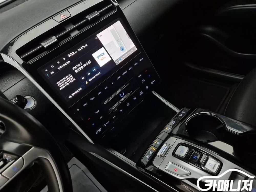 [현대]투싼 하이브리드(NX4) 2WD 프리미엄 (5인승) 이미지