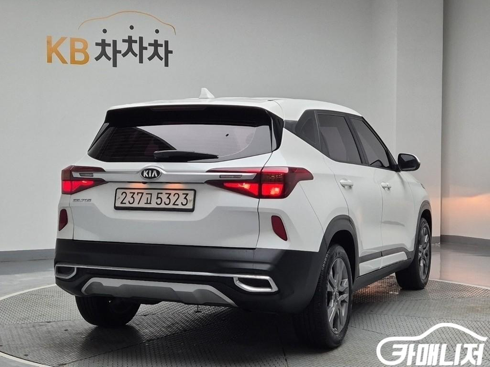 [기아]셀토스 디젤 1.6 2WD 프레스티지 (5인승) 이미지