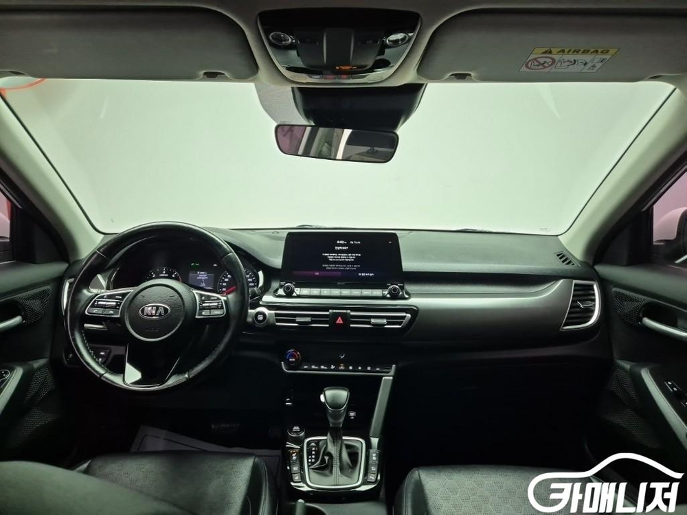 [기아]셀토스 디젤 1.6 2WD 프레스티지 (5인승) 이미지