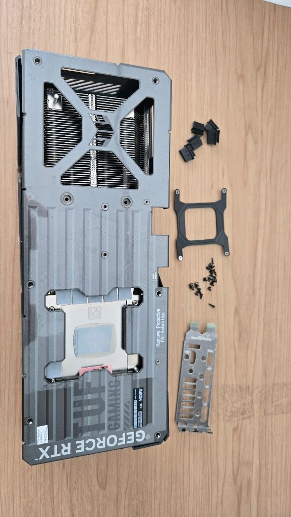 asus rtx5090 터프 슈라우드(부품용) 이미지