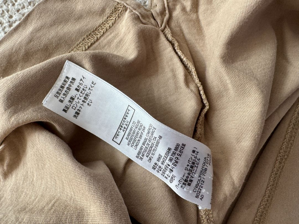 버버리키즈버버리칠드런 반팔티12y봉쁘앙리미떼두두msgm몽클스톤타오보보쇼즈구찌펜디프라다디올로디니수어플룸루이스미샤이미스 이미지