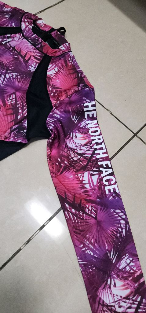 노스페이스 여성 아쿠아 래쉬가드 90 이미지