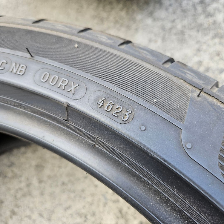 265/40R22 미쉐린 프라이머시 투어 AS 1본 판매 합니다 이미지