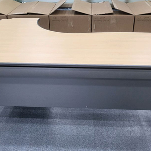 퍼시스 퍼즐플러스 책상 이미지