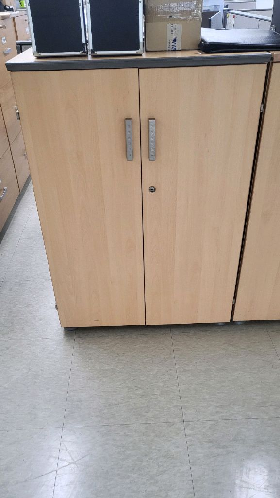 퍼시스 퍼즐플러스 책상 이미지