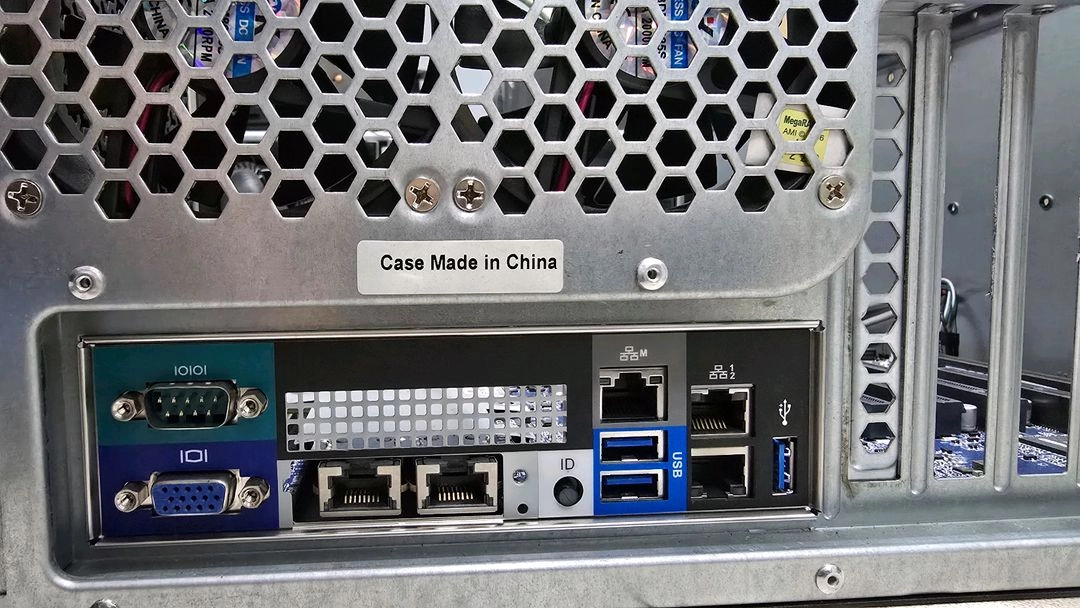 에픽 EPYC 7261 MZ32-AR0 CLN0222 1250W 이미지