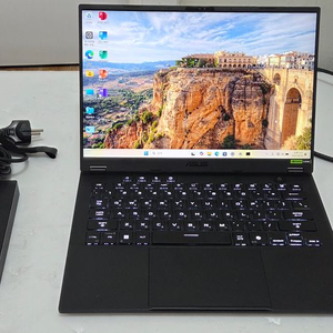 ASUS TUF 게이밍 A14 (FA401UV) / Ryzen 7 8845HS / RTX 4060 / RAM 32G 이미지