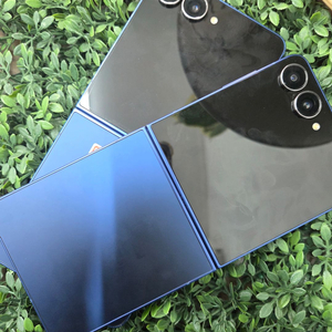 S급) 삼성 갤럭시 Z플립7 네이비 256GB 순차소진 이미지