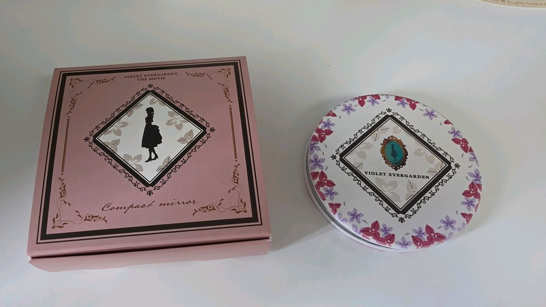 바이올렛 에버가든 굿즈 팝니다 이미지