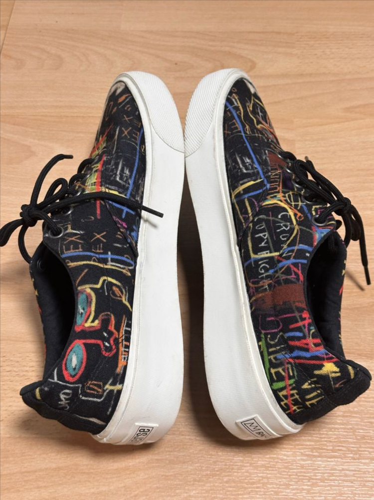 컨버스 X 장 미셸 바스키아 콜라보 스니커즈 이미지
