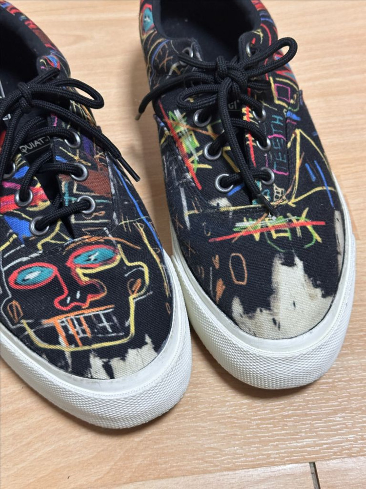 컨버스 X 장 미셸 바스키아 콜라보 스니커즈 이미지
