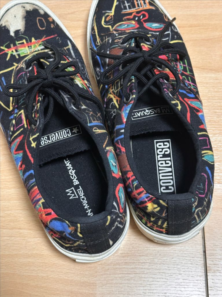 컨버스 X 장 미셸 바스키아 콜라보 스니커즈 이미지