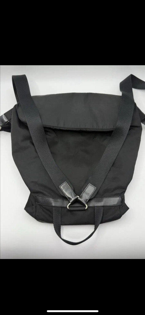 프라다 백팩미디움 (정품) 이미지