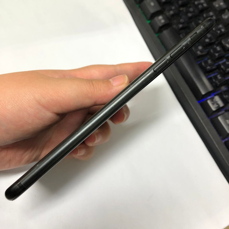 아이폰7플러스 128GB 블랙 중고폰 배터리100% 사진폰 인스타 카메라폰 레트로감성 201278 이미지