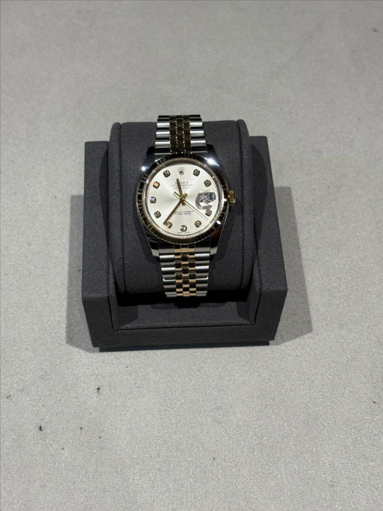 롤렉스 데이트저스트 36 옐로골드 콤비 실버 다이아몬드 이미지