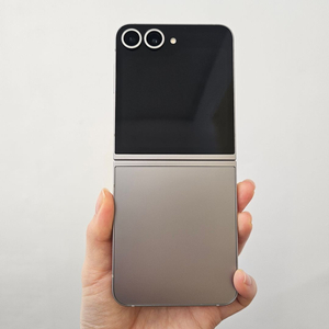 갤럭시 Z플립6 / S급 / 4-29 이미지