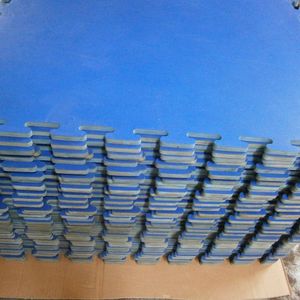 단단한 고경도매트 헬스장 40장 이미지