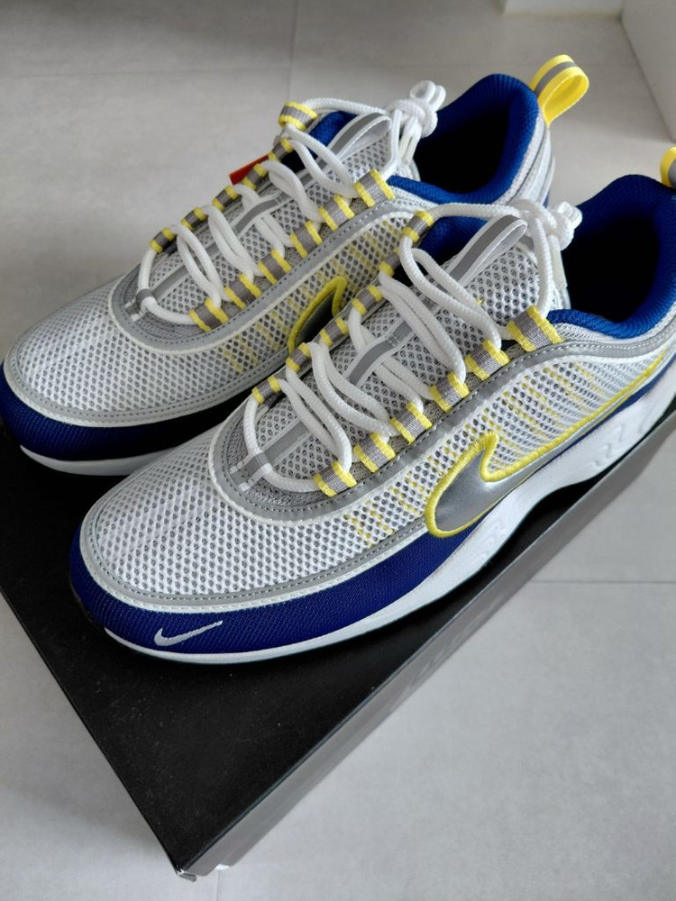 나이키 에어 줌 스피리돈 이미지