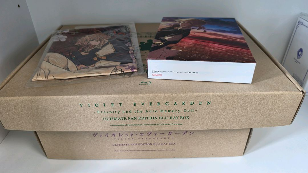 바이올렛 에버가든 블루레이 일괄 팝니다. 이미지