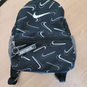 나이키 미니백팩 이미지