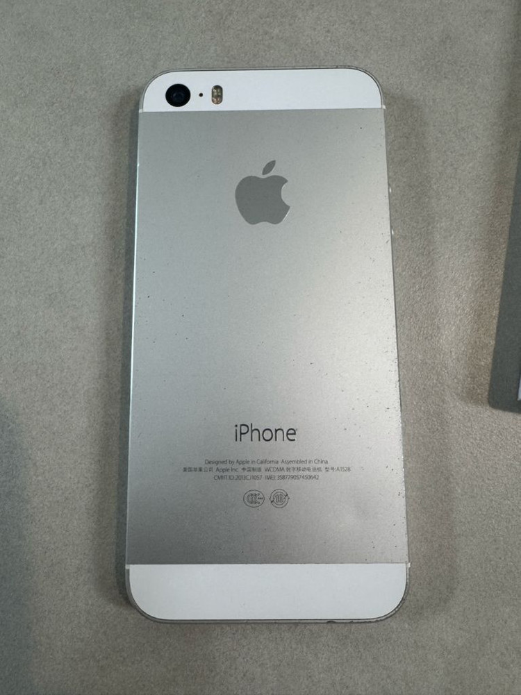 아이폰5s 16GB 실버 이미지