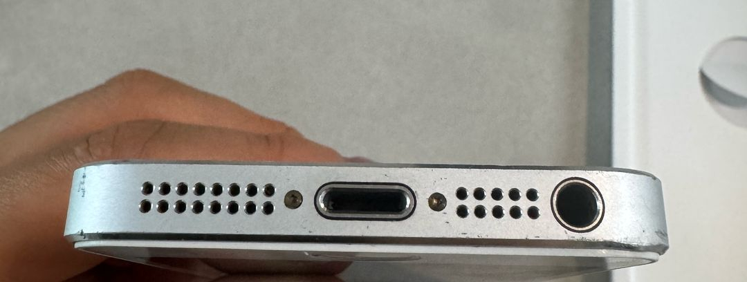 아이폰5s 16GB 실버 이미지