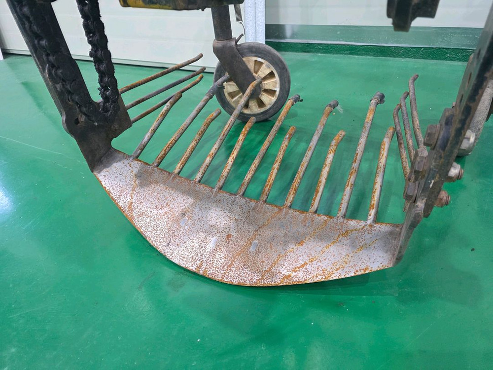 두루기계) 경운기용 고구마 등 땅속작물 수확기 판매 이미지