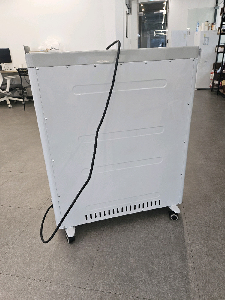 [이사 급매] 신일 4구 대형 고급 전기히터 50만30만 (2주사용/완전 새상품) 이미지