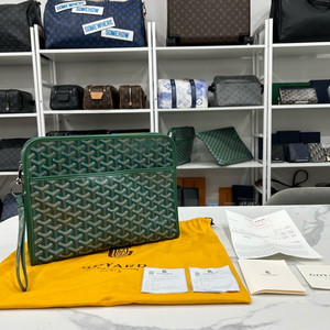 고야드 쥬방스 클러치 gm 키링포함 이미지