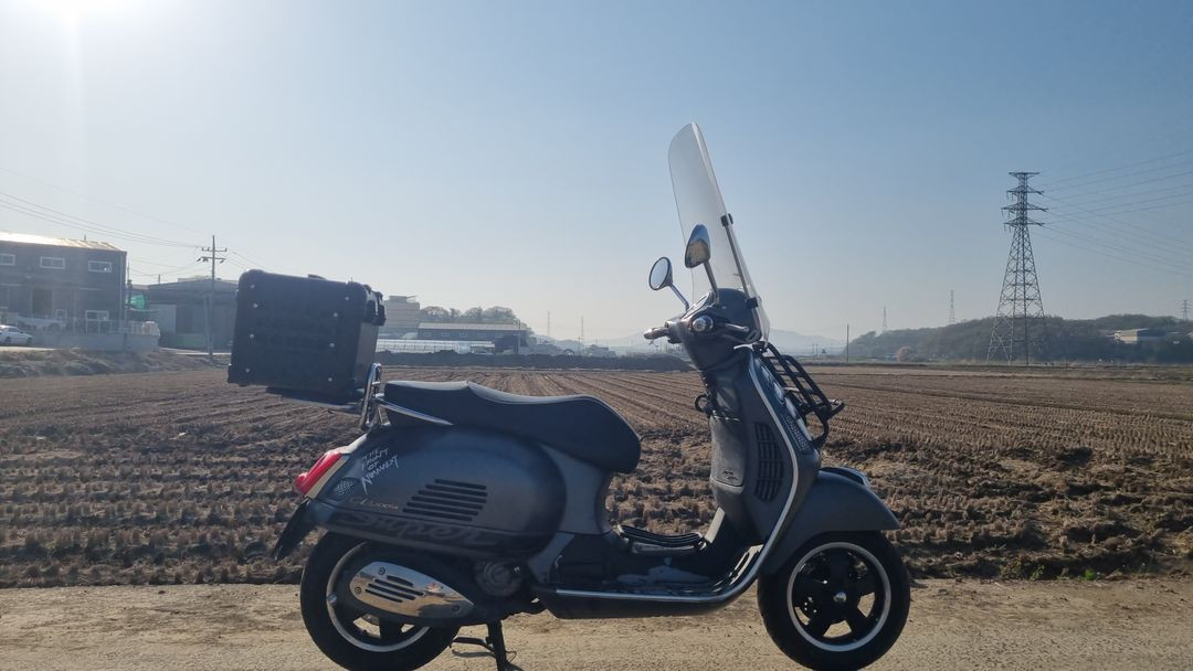 베스파 gts 300 16년식/4만대키로수/급매 이미지