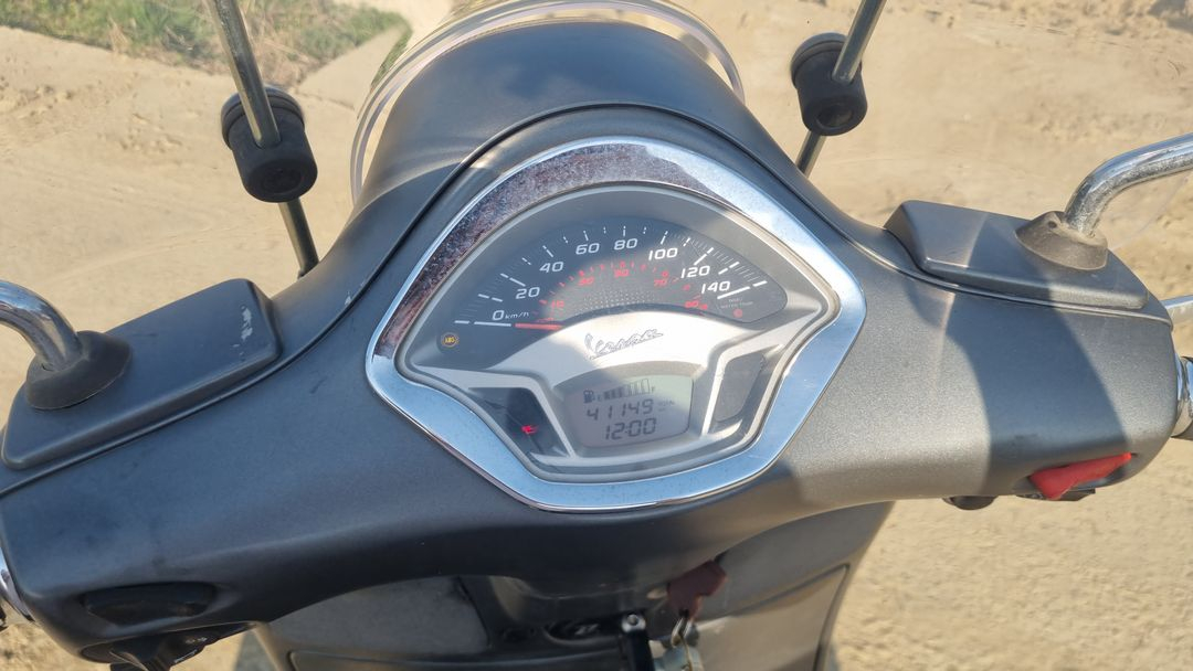 베스파 gts 300 16년식/4만대키로수/급매 이미지