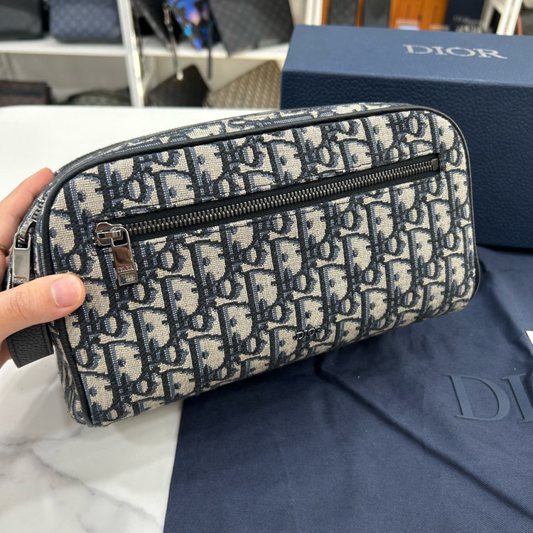 디올 오블리크 토일레트리 돕키트 클러치백 이미지