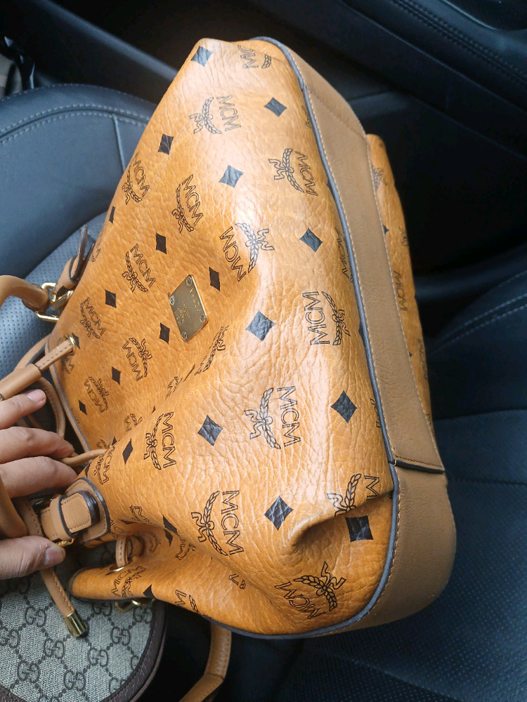 mcm 정품 시그니처 패턴 핸드백 이미지