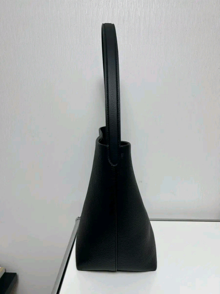 더로우 파크백 미디움 이미지