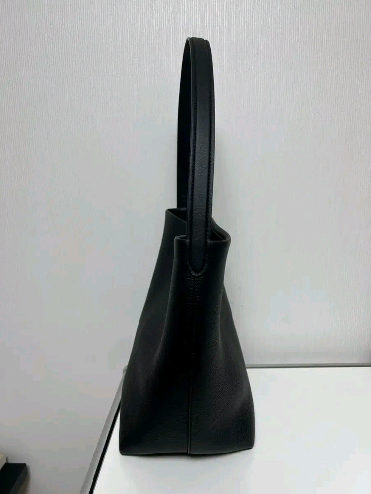 더로우 파크백 미디움 이미지