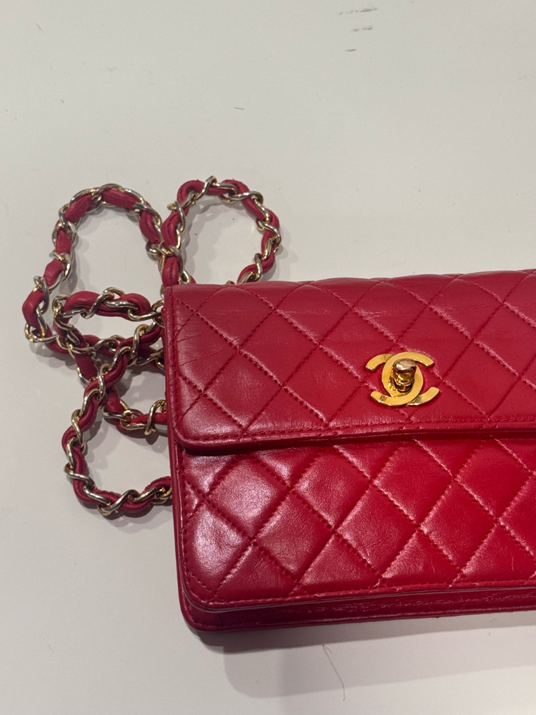 퀼팅 체인백 미듐 레드 이미지