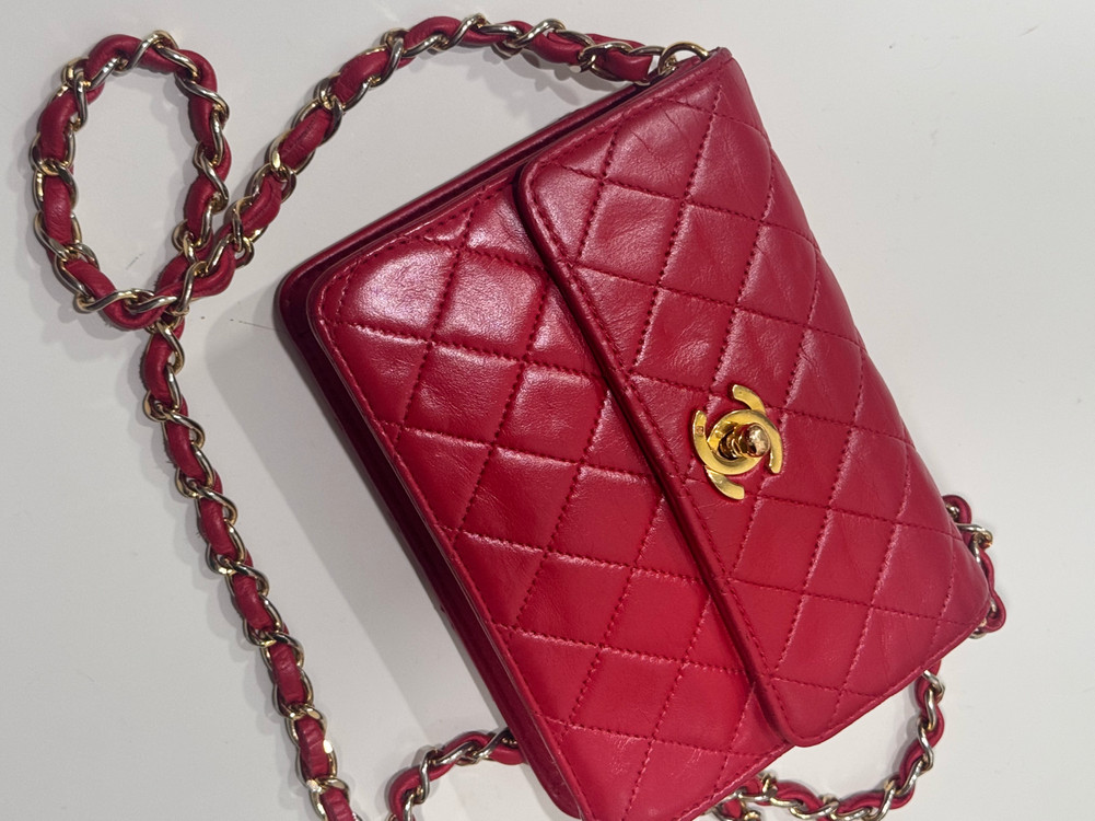 퀼팅 체인백 미듐 레드 이미지