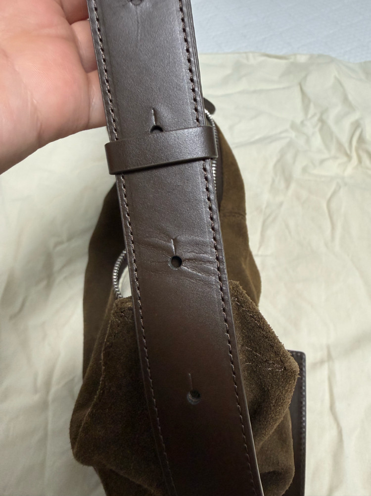 낫띵리튼 호보백 이미지