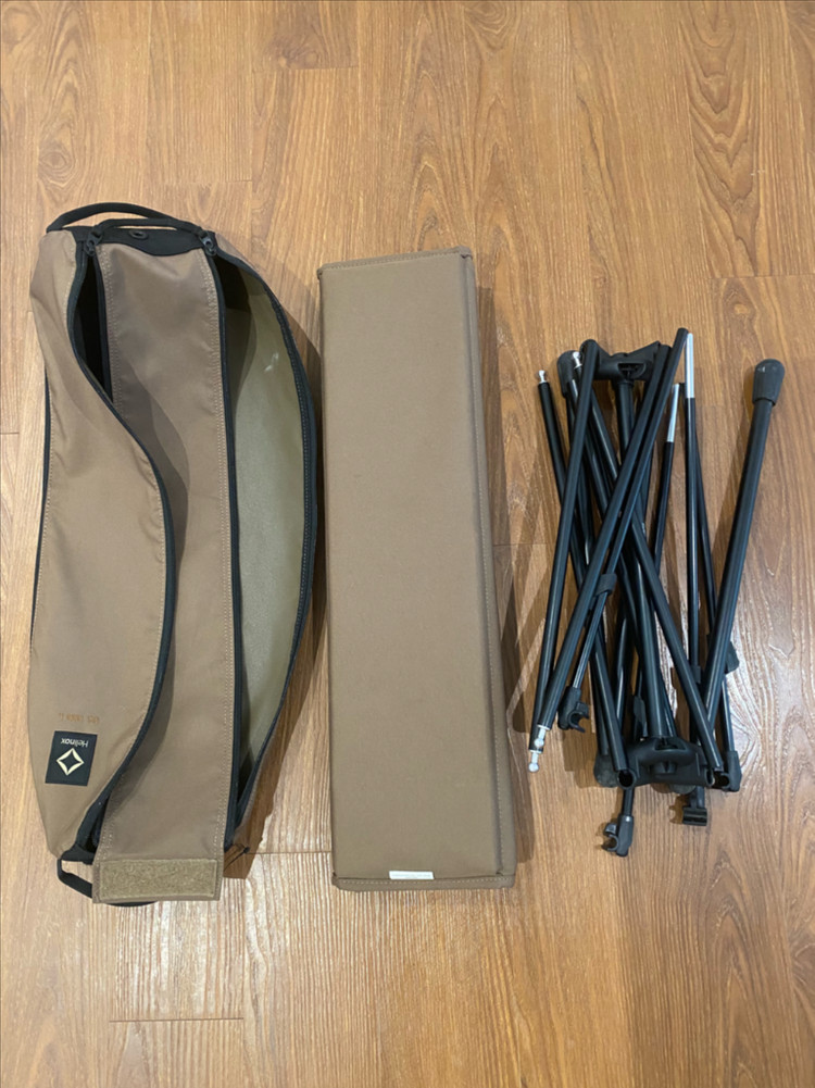 헬리녹스 택티컬 테이블 L 코요테 탄 이미지