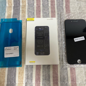 아이폰se2 대용량배터리+중국산 액정부품 팝니다 이미지