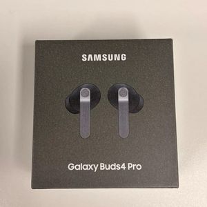 갤럭시 버즈 4 프로 블랙 이미지