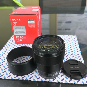 [S급/1차구매] 소니 E마운트 단렌즈 3종 (85mm, 50mm, 7아티산 35mm) 판매 이미지