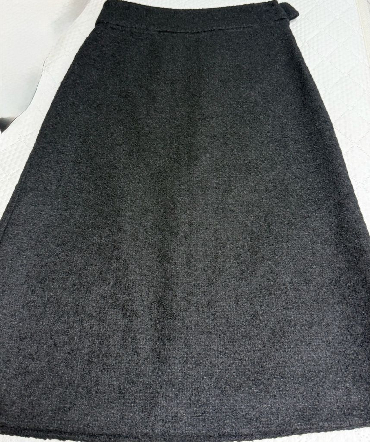 모네마켓 문스커트 이미지