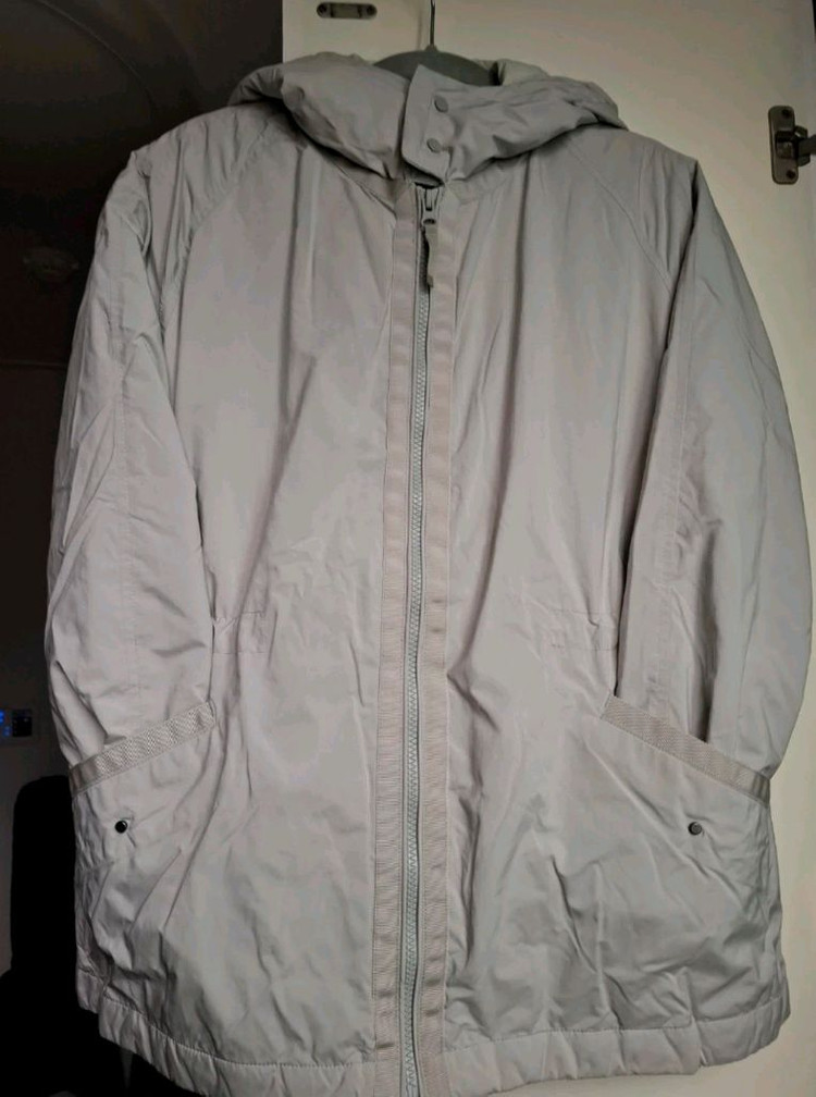 밀레 여성 가벼운다운쟈켓 이미지